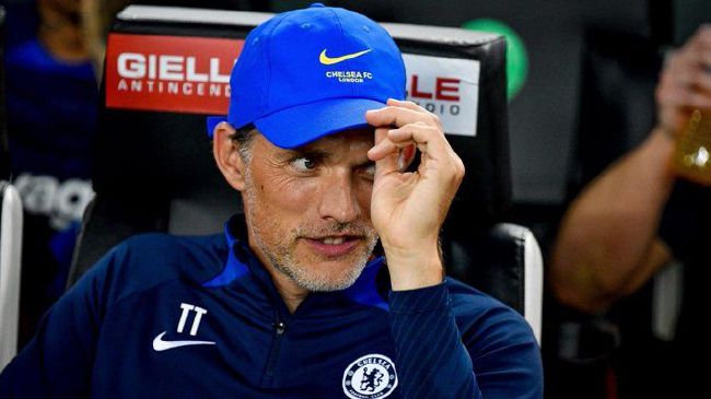 随后，设计师王勤也晒出了唐艺昕婚纱设计图，配文送上对新人的祝福：“恭喜亲爱的你们，十年用心经营的感情终于宣布啦，祝牵着手美好一生。